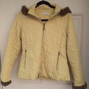 CAbi quilted faux fur jacket With removable hood